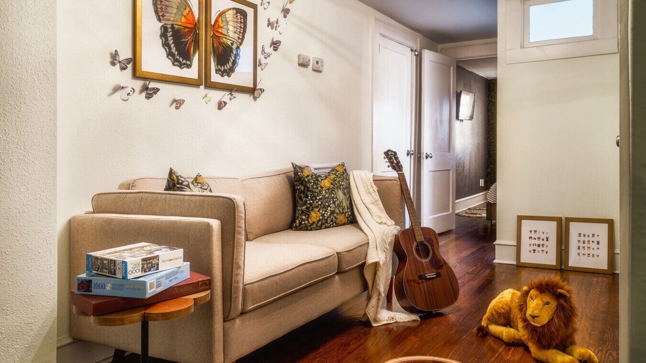 Photo of Livingroom in Wesley Heights