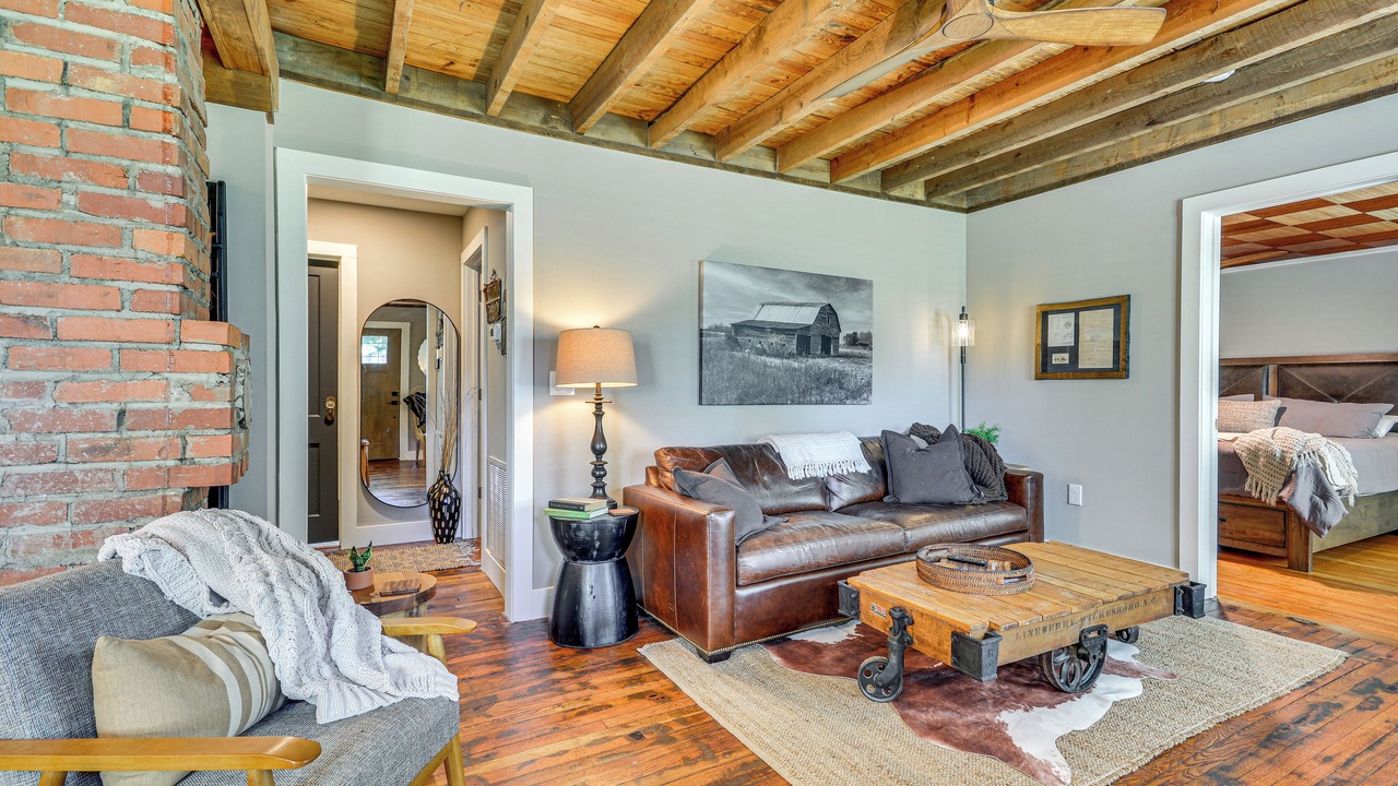 Photo of Livingroom in Thomasville