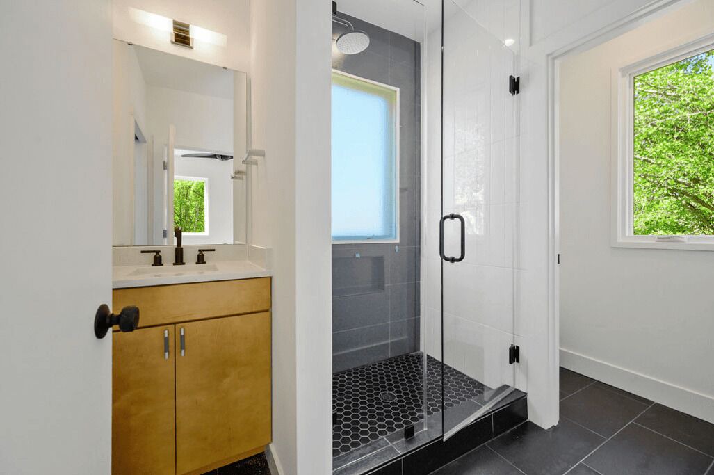 Photo of Bathroom in University Park