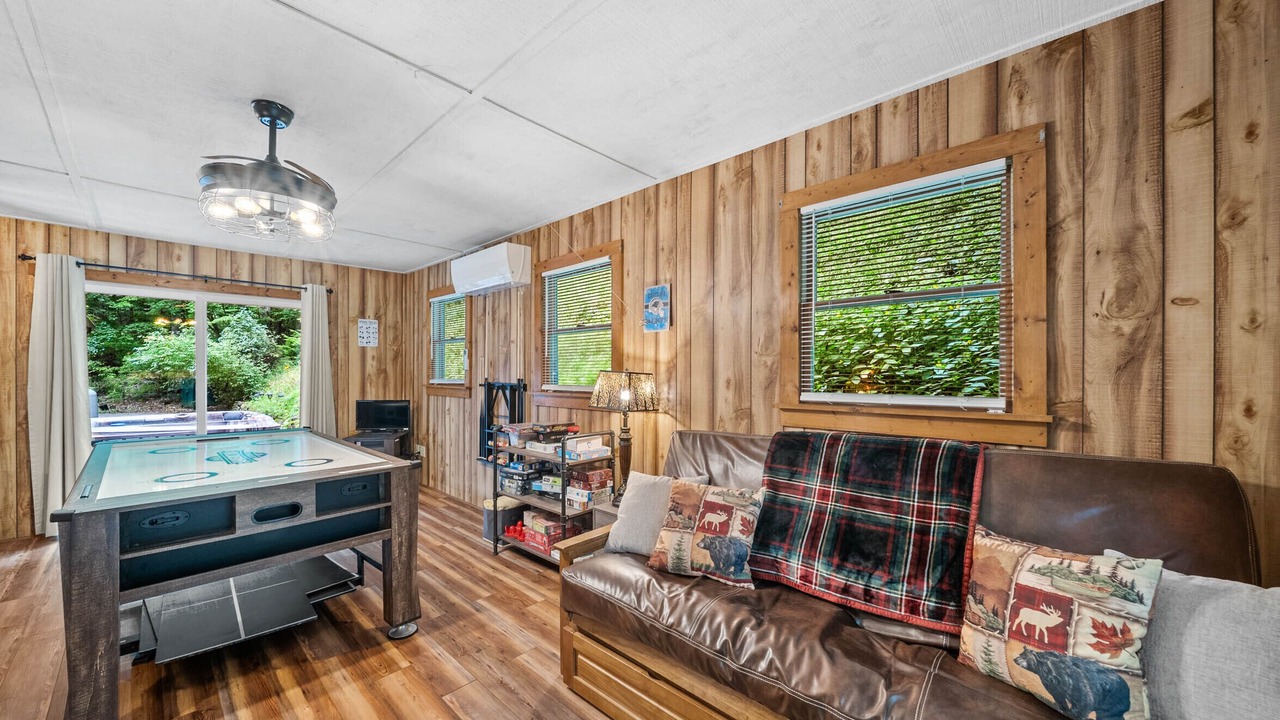 Photo of Bedroom in Zionville