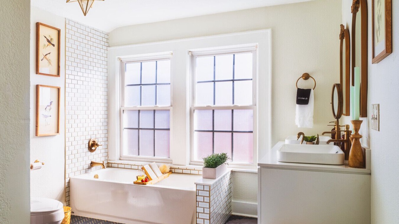 Photo of Bathroom in Wesley Heights