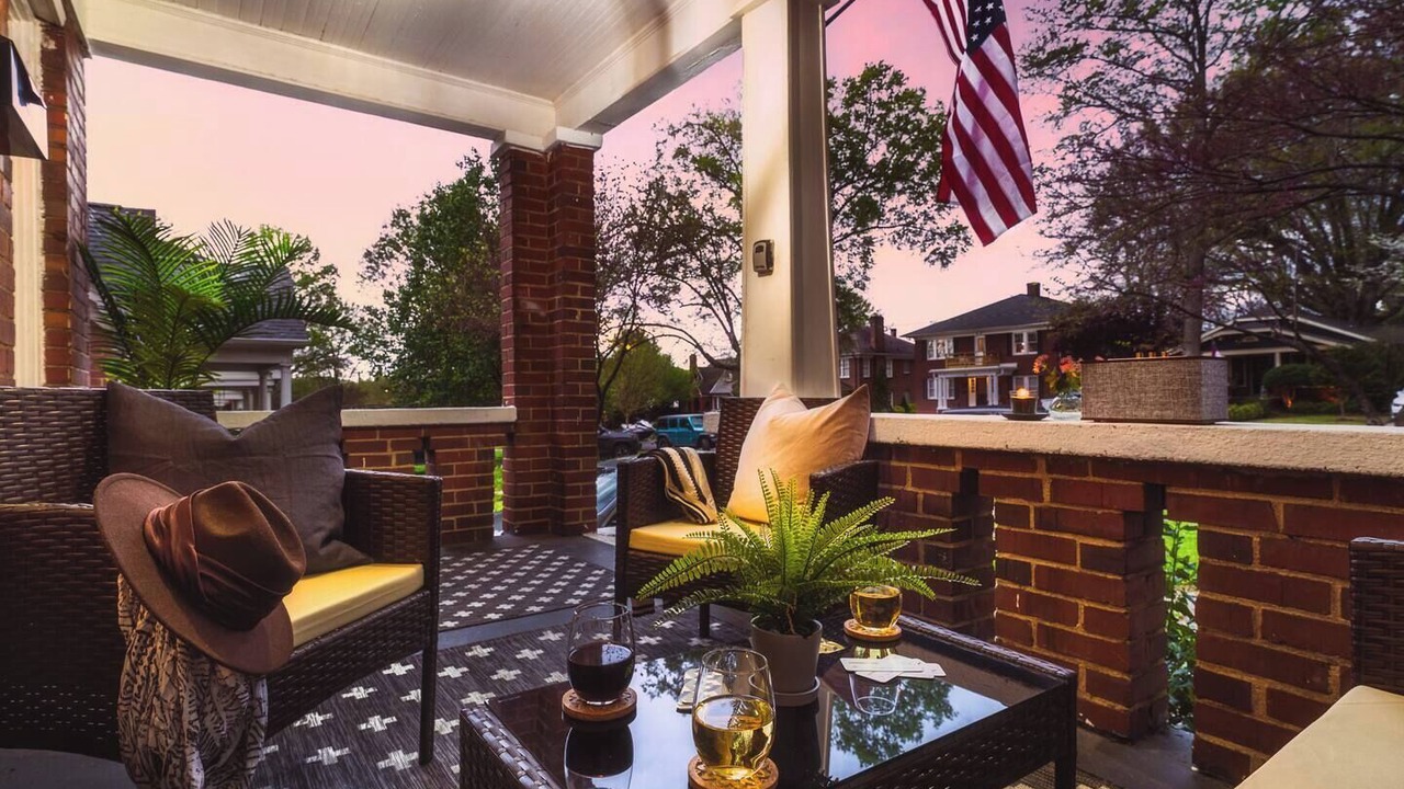 Photo of Patio Balcony in Wesley Heights