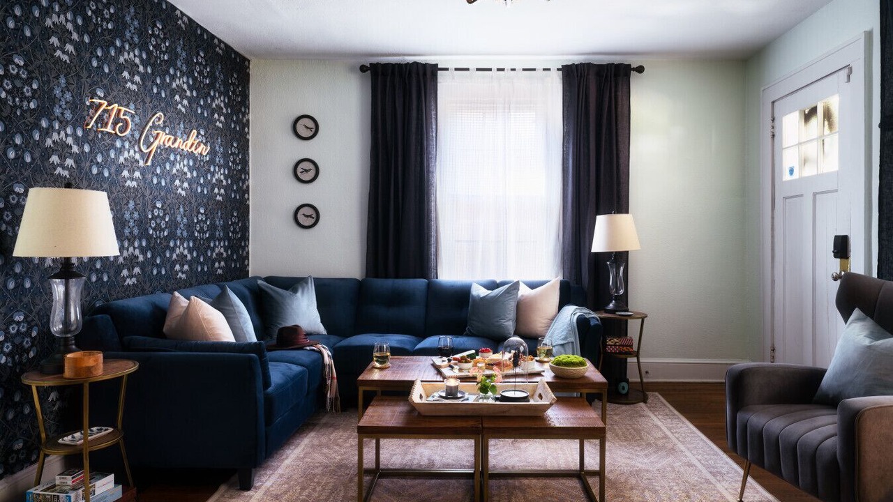 Photo of Livingroom in Wesley Heights
