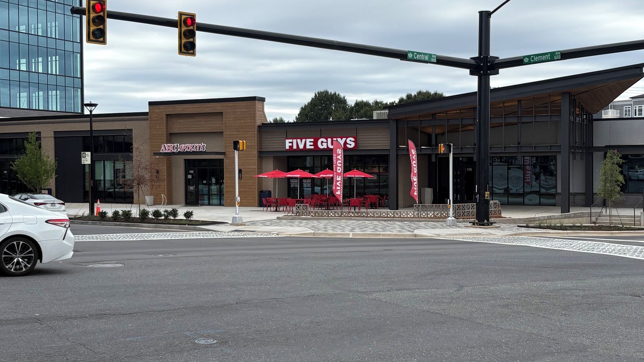 Photo of Others in Plaza Midwood