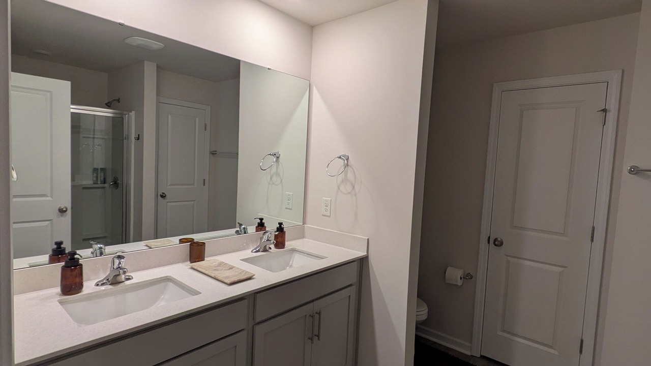 Photo of Bathroom in Carthage