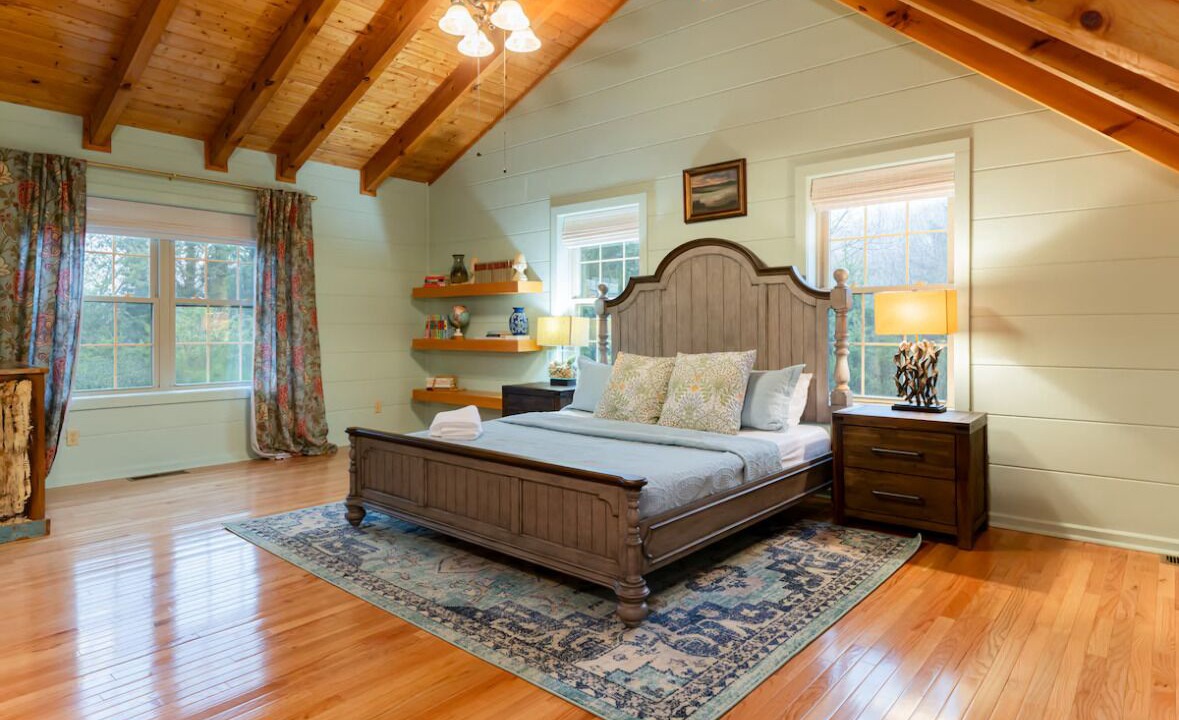 Photo of Bedroom in Mills River