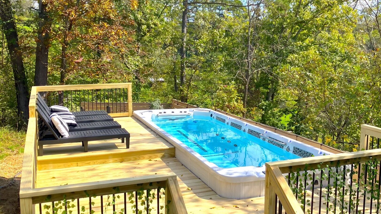 Photo of Outdoor in Weaverville