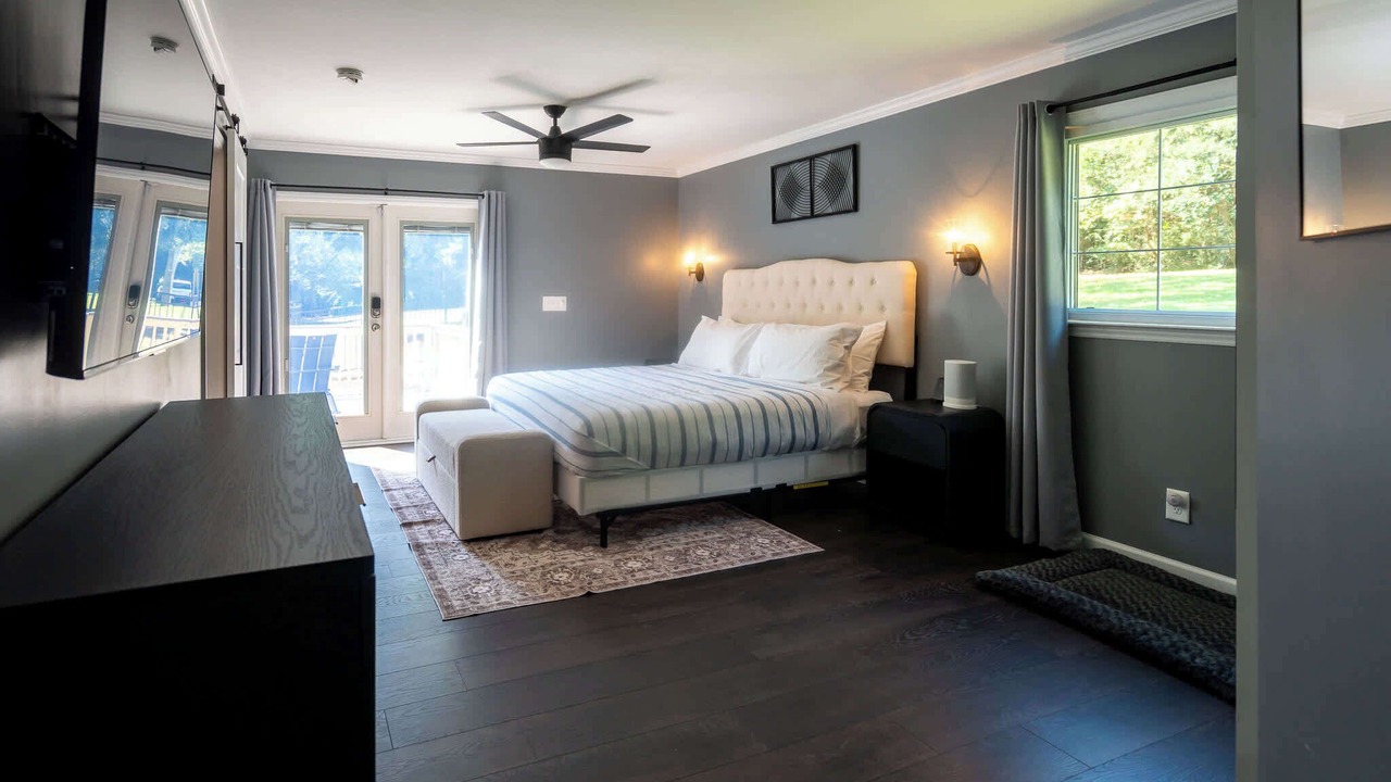 Photo of Bedroom in Mint Hill