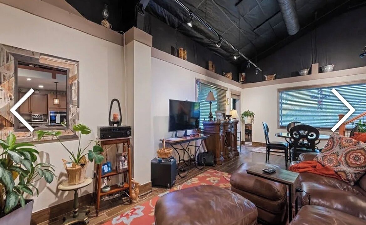Photo of Livingroom in Waynesville