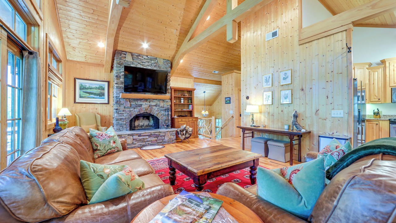 Photo of Bedroom in Cullowhee