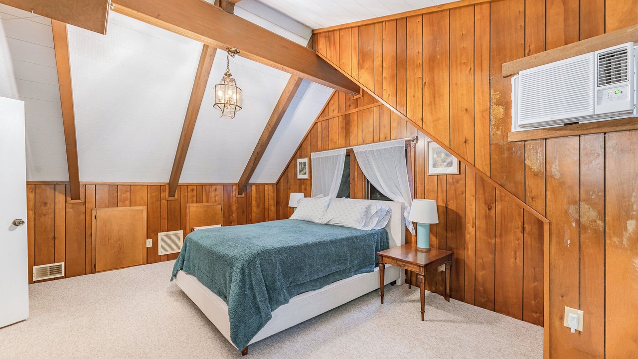 Photo of Bedroom in Bynum