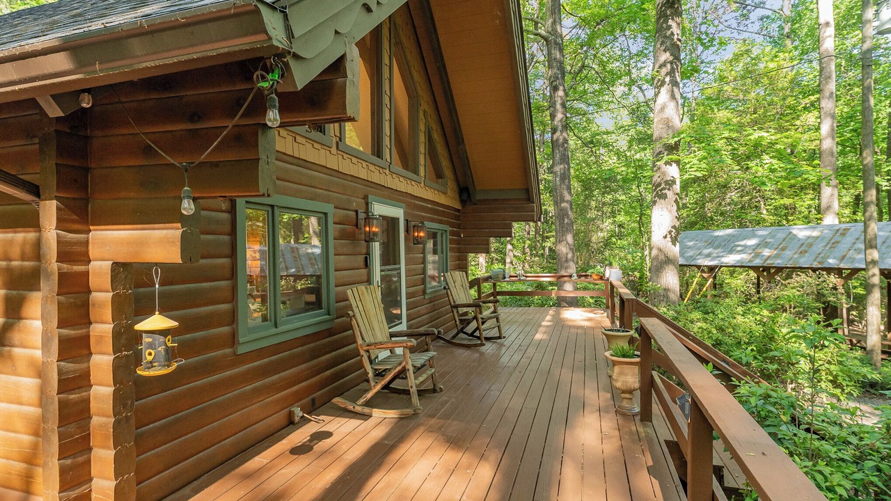 Photo of Patio Balcony in Bynum
