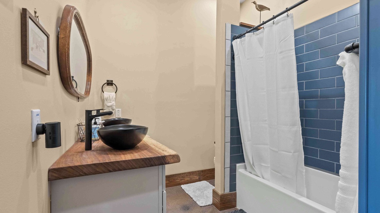 Photo of Bathroom in Highlands