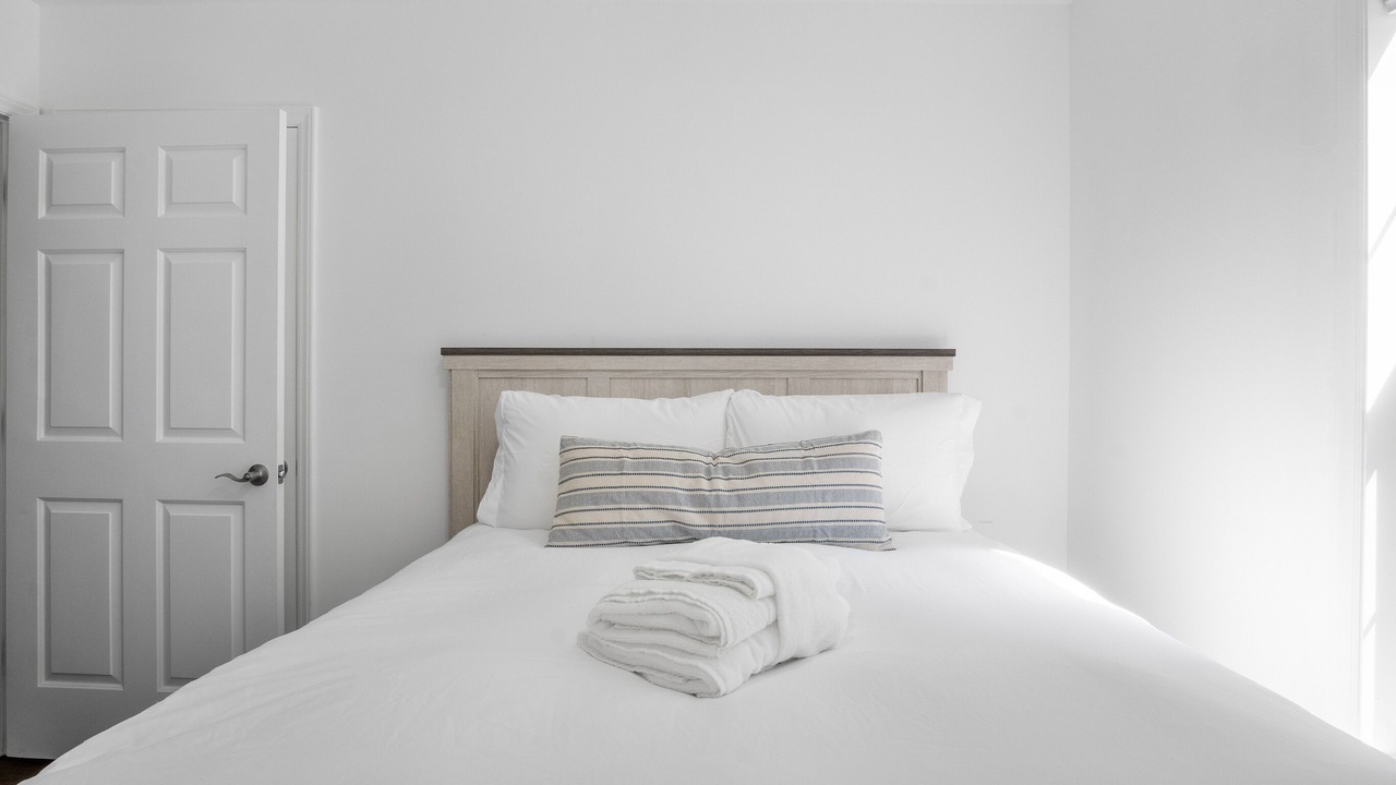 Photo of Bedroom in Minnesott Beach
