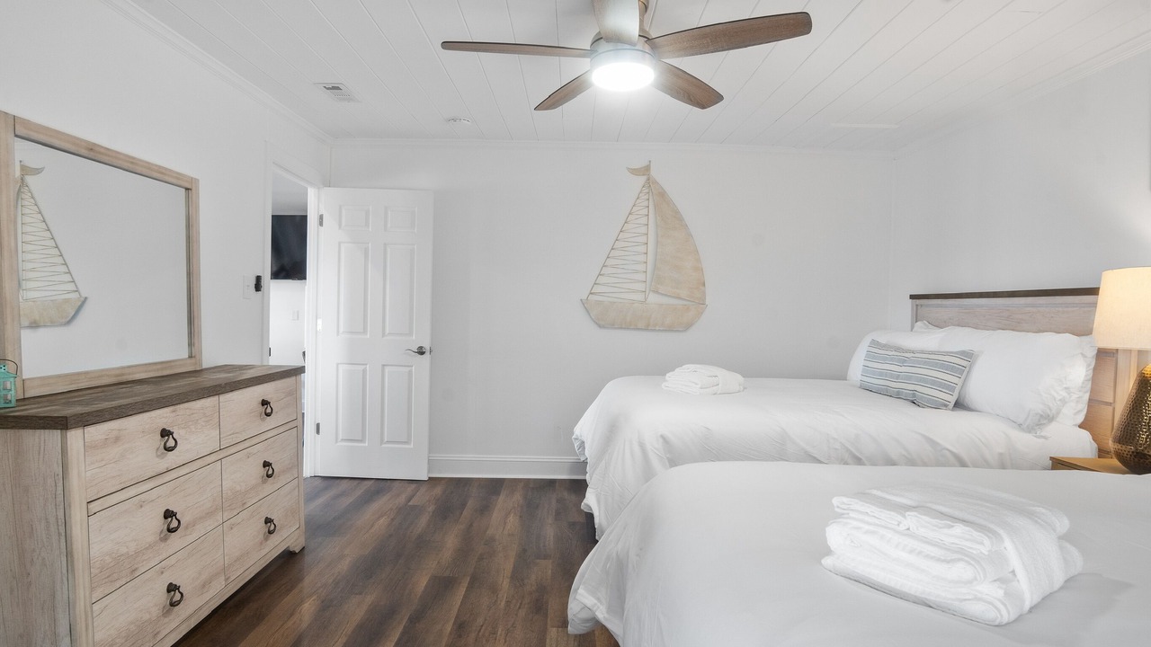 Photo of Bedroom in Minnesott Beach