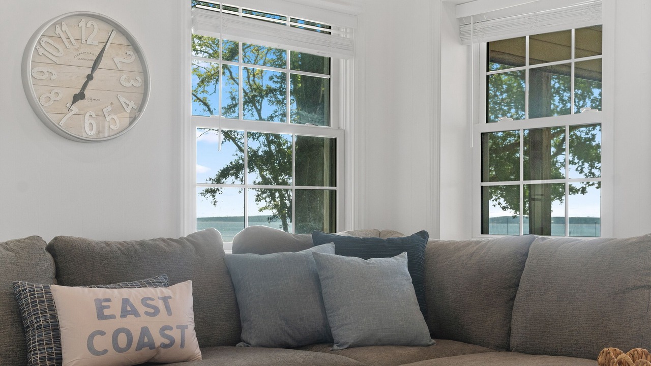 Photo of Livingroom in Minnesott Beach