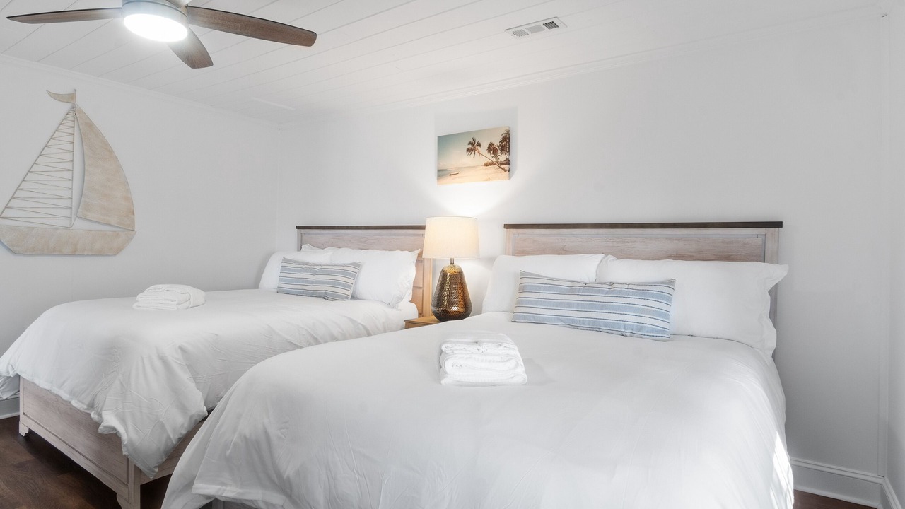 Photo of Bedroom in Minnesott Beach