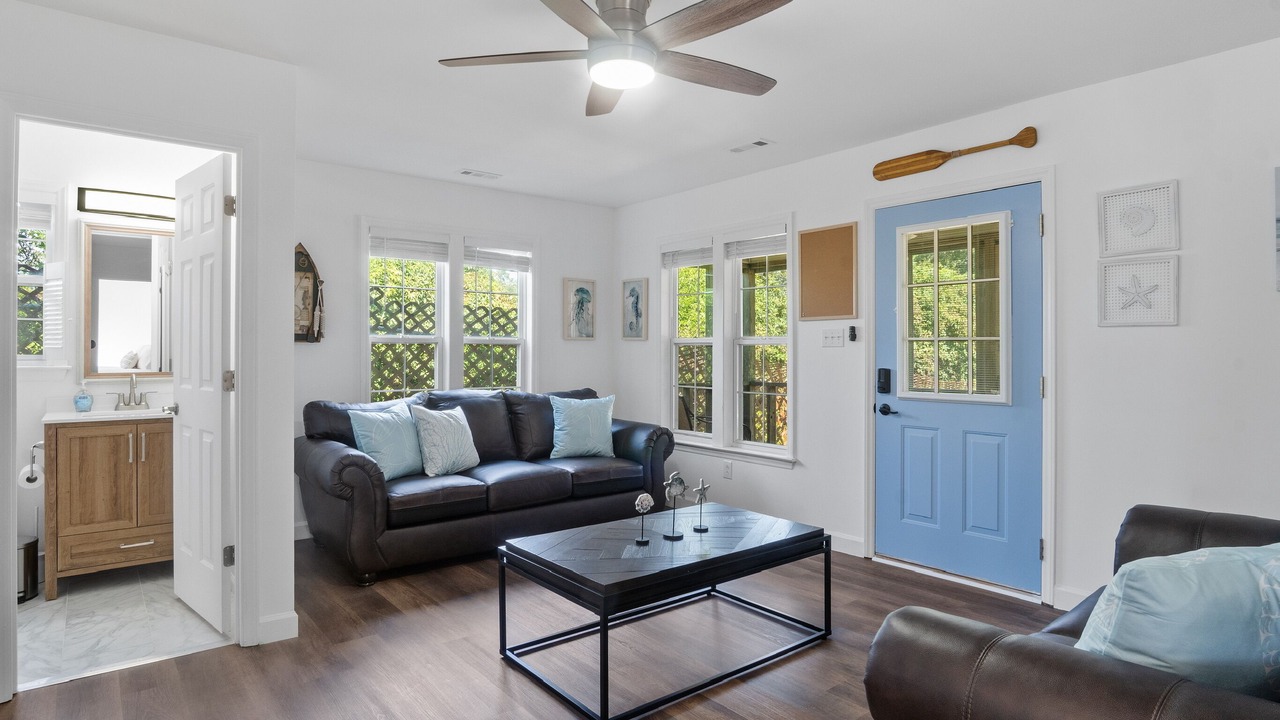 Photo of Livingroom in Minnesott Beach