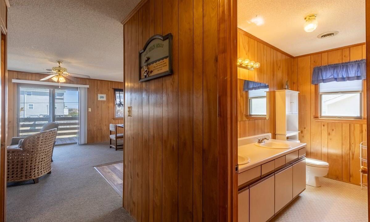 Photo of Bathroom in Kill Devil Hills