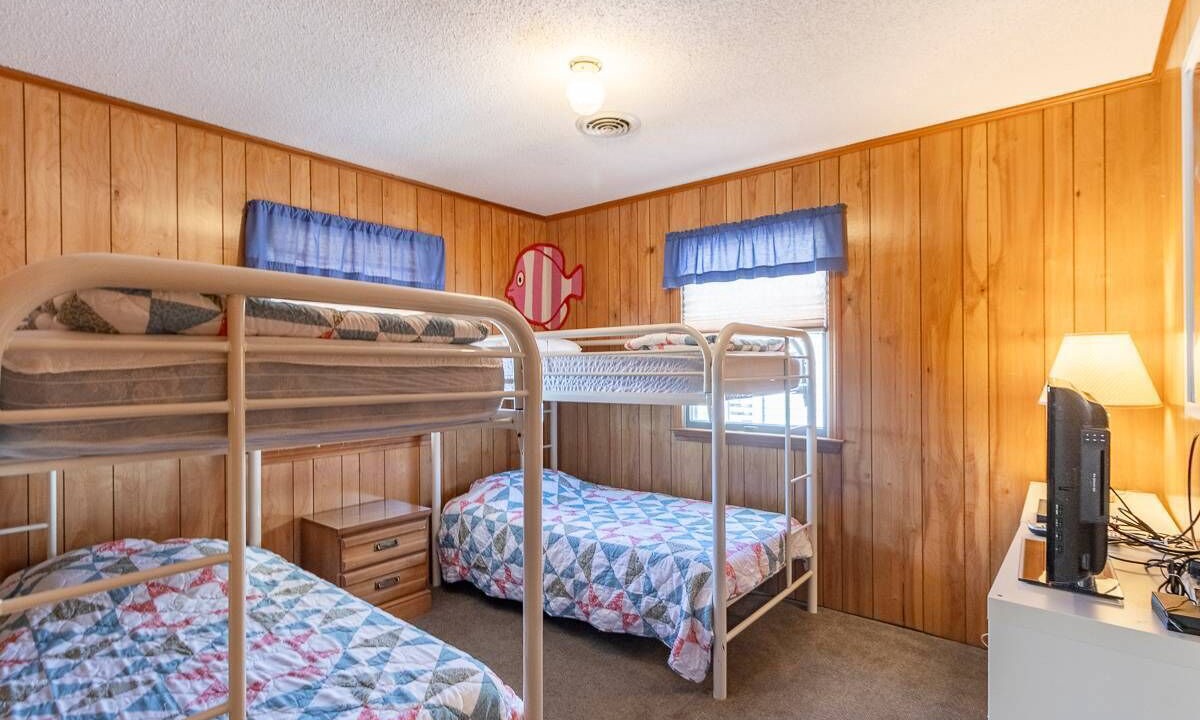 Photo of Bedroom in Kill Devil Hills