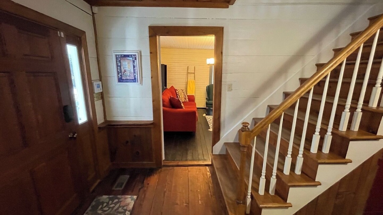 Photo of Bedroom in Apex