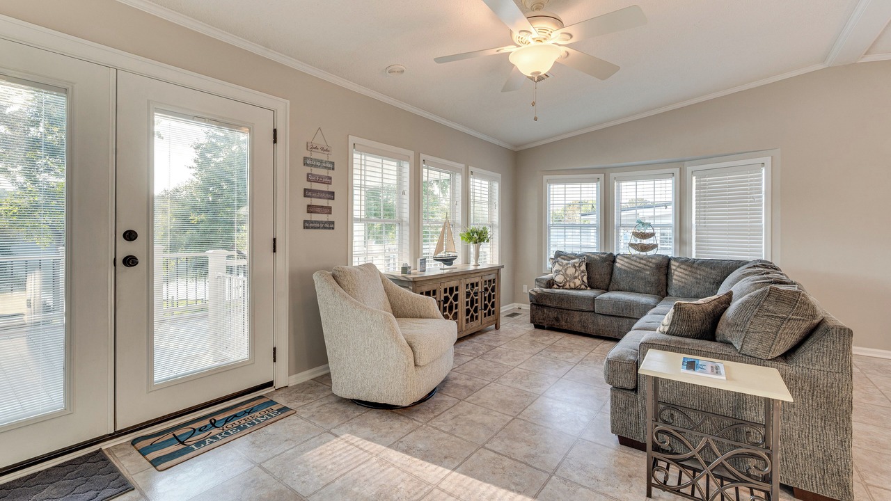 Photo of Livingroom in New London