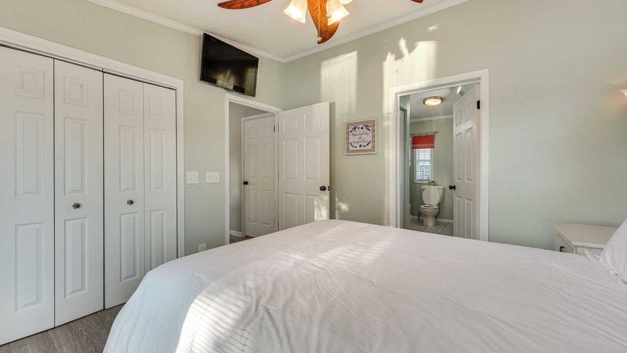Photo of Bedroom in New London