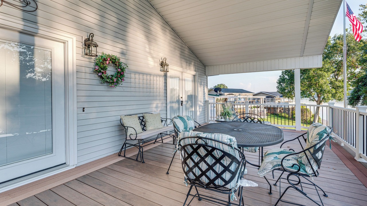 Photo of Outdoor in New London