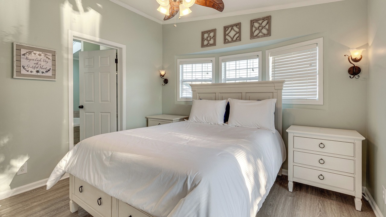 Photo of Bedroom in New London