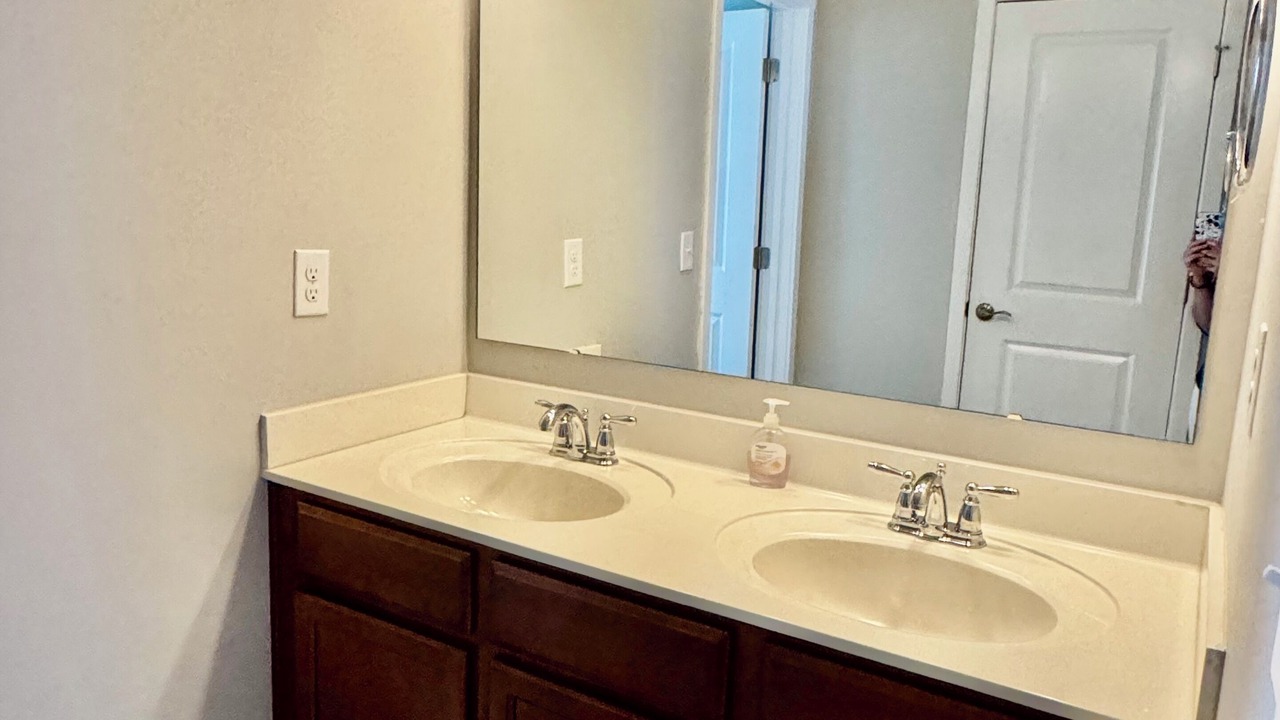 Photo of Bathroom in Monroe