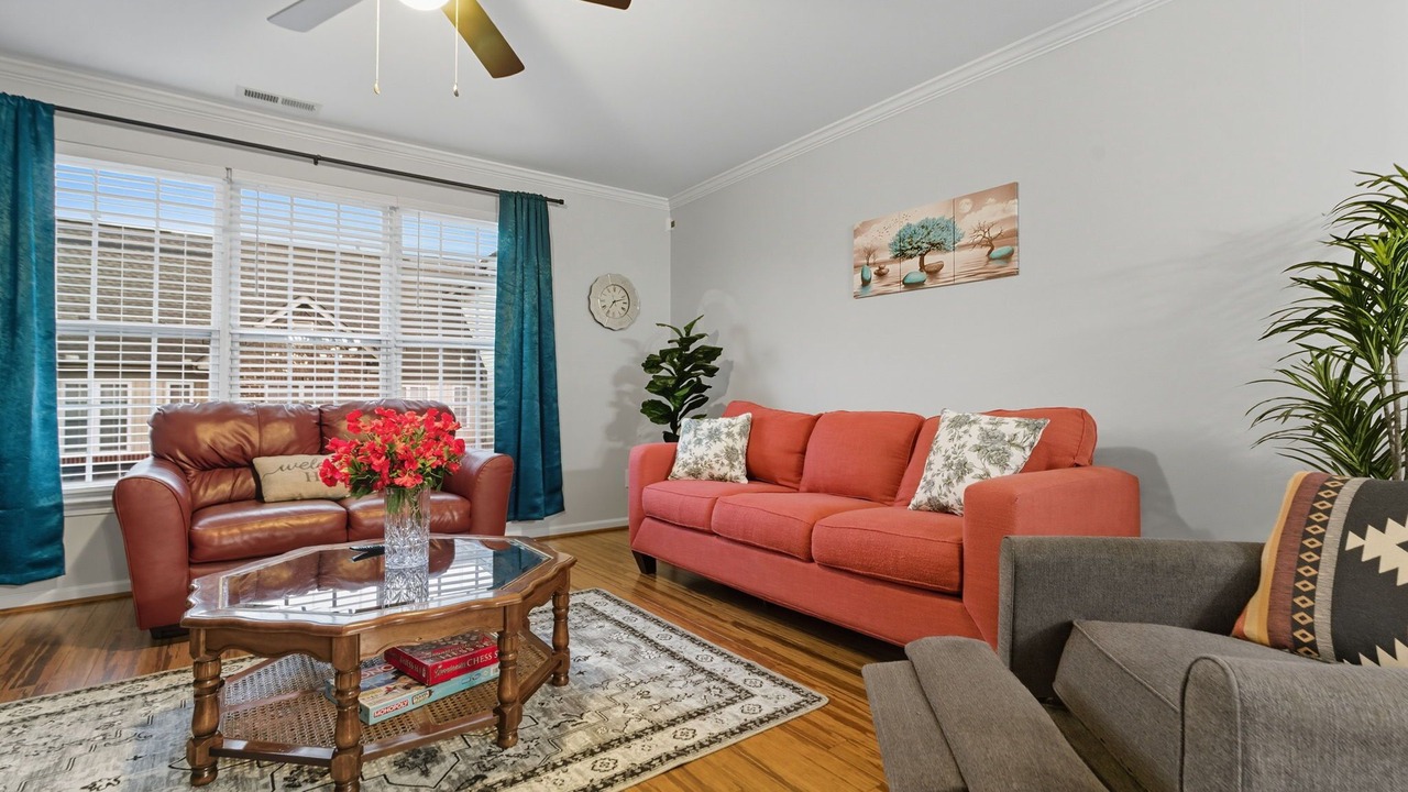 Photo of Livingroom in Brier Creek Country Club