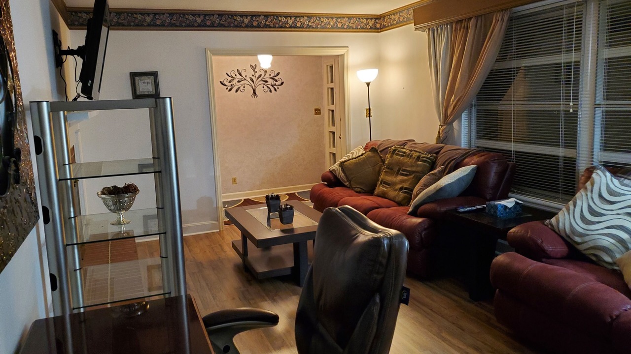 Photo of Livingroom in Lumberton