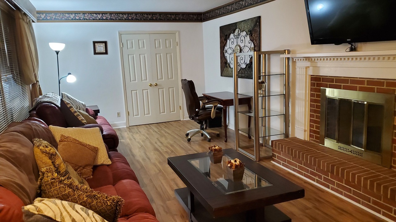 Photo of Livingroom in Lumberton