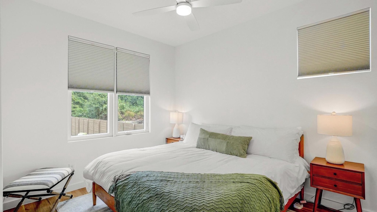 Photo of Bedroom in Downtown