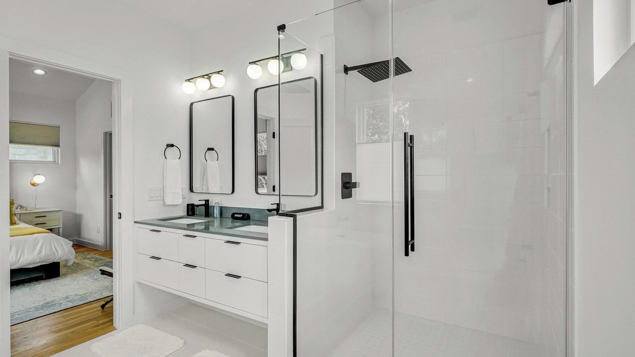Photo of Bathroom in Downtown