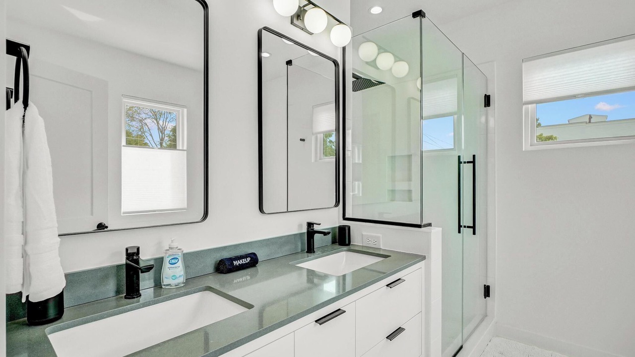 Photo of Bathroom in Downtown