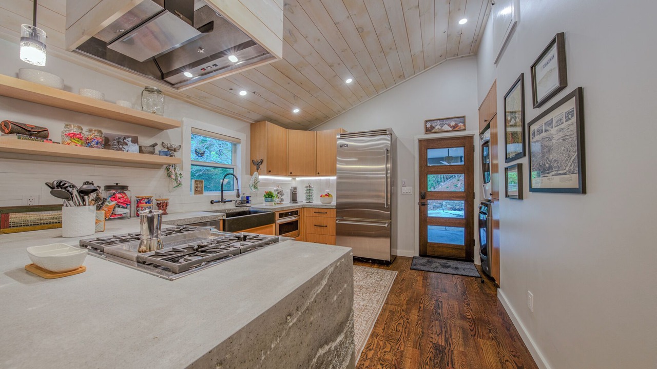 Photo of Kitchen in Marshall