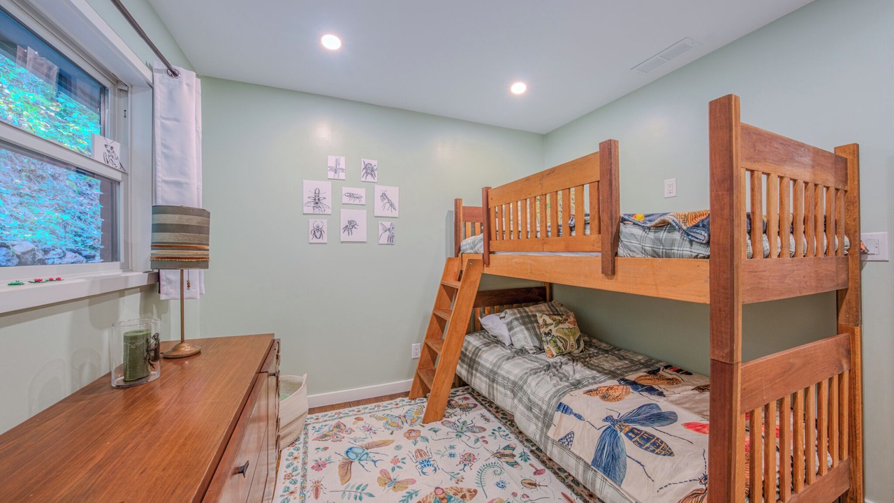 Photo of Bedroom in Marshall