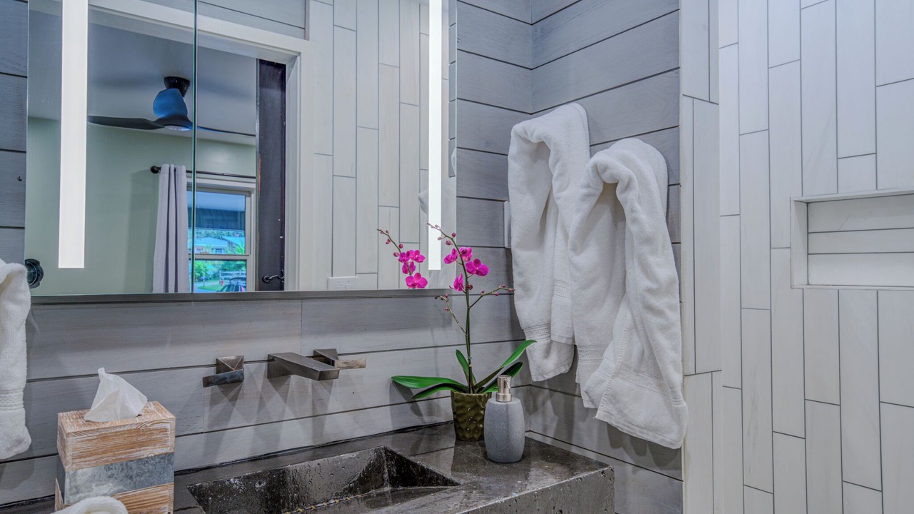 Photo of Bathroom in Marshall