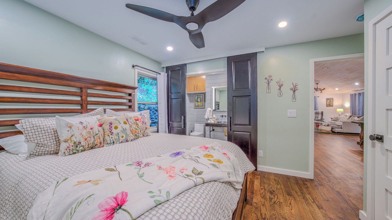 Photo of Bedroom in Marshall