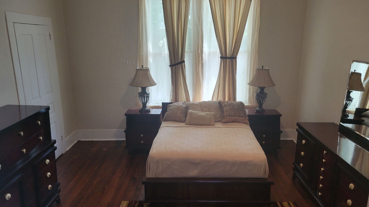 Photo of Bedroom in Lumberton