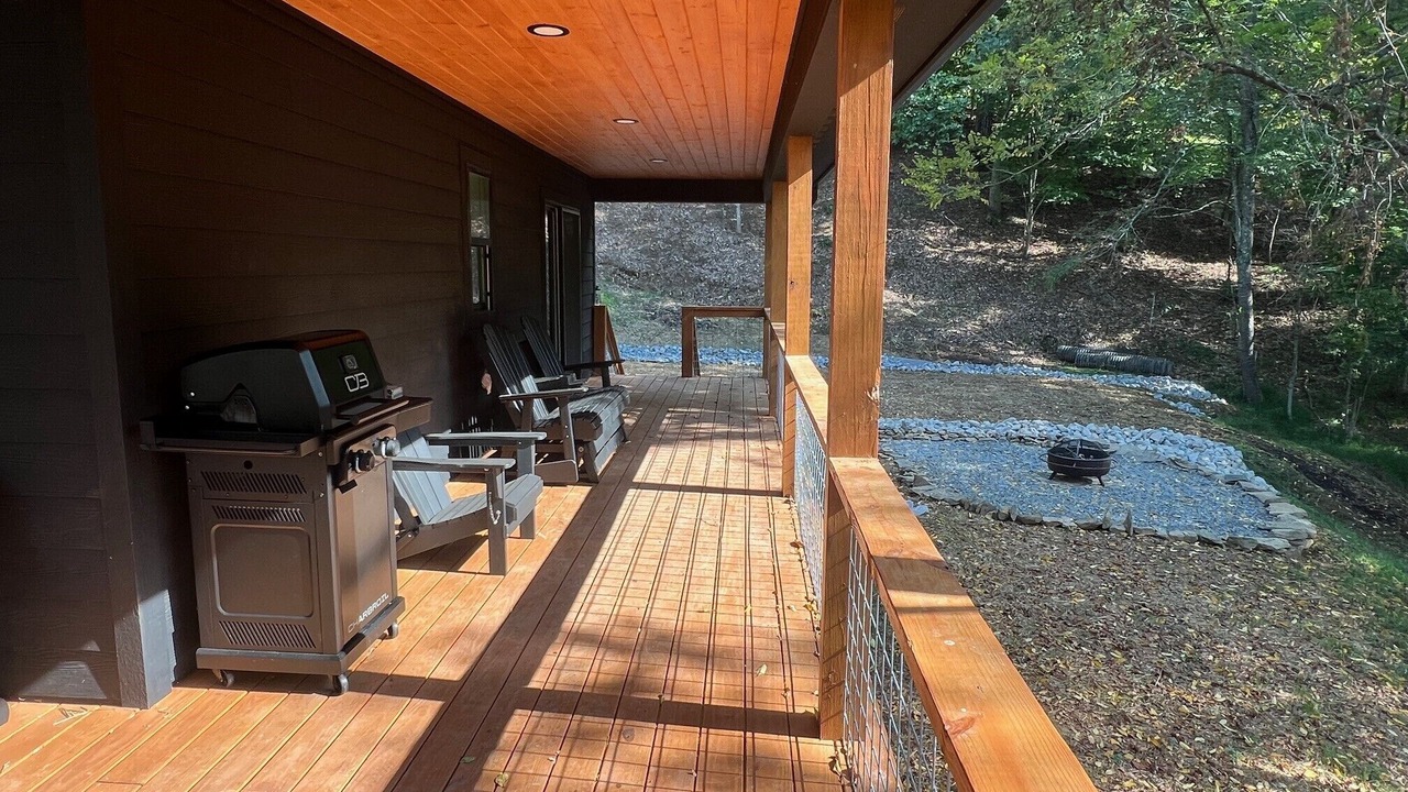 Photo of Patio Balcony in Burnsville