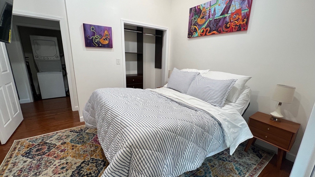 Photo of Bedroom in Burnsville