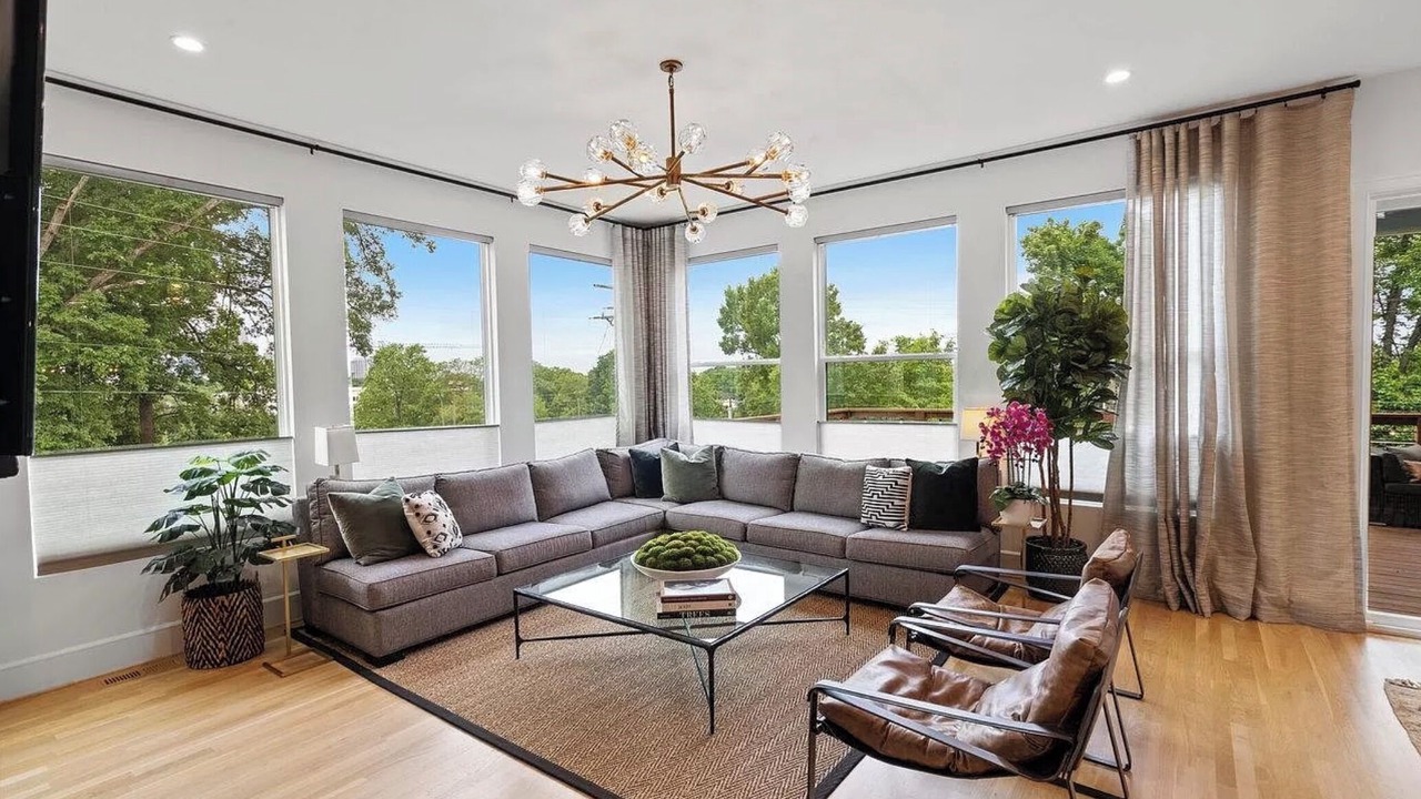 Photo of Livingroom in Villa Heights