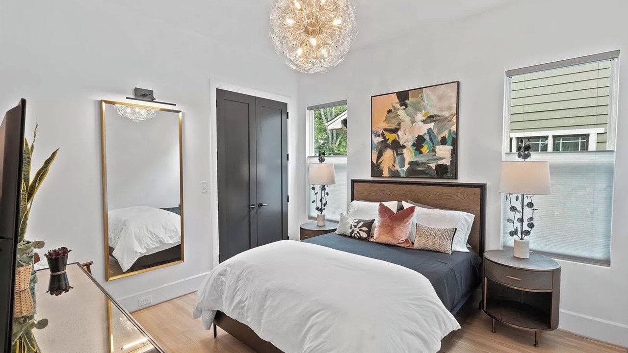 Photo of Bedroom in Villa Heights