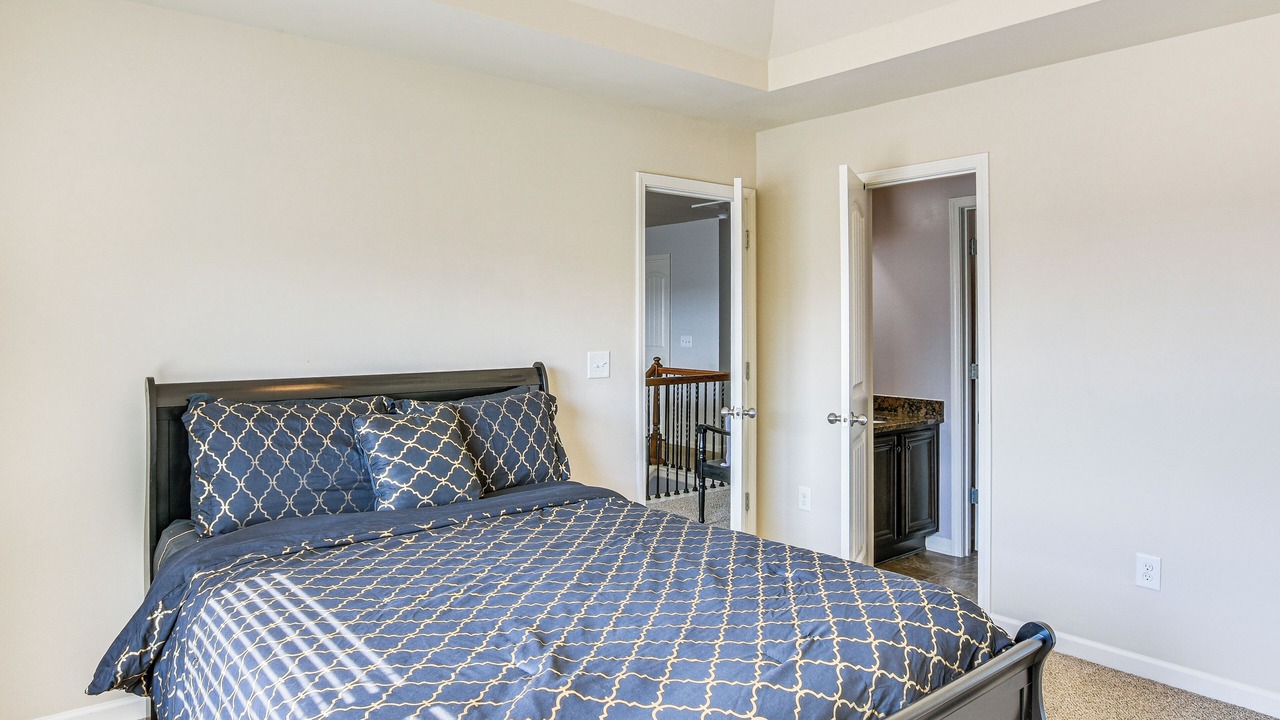 Photo of Bedroom in Cameron