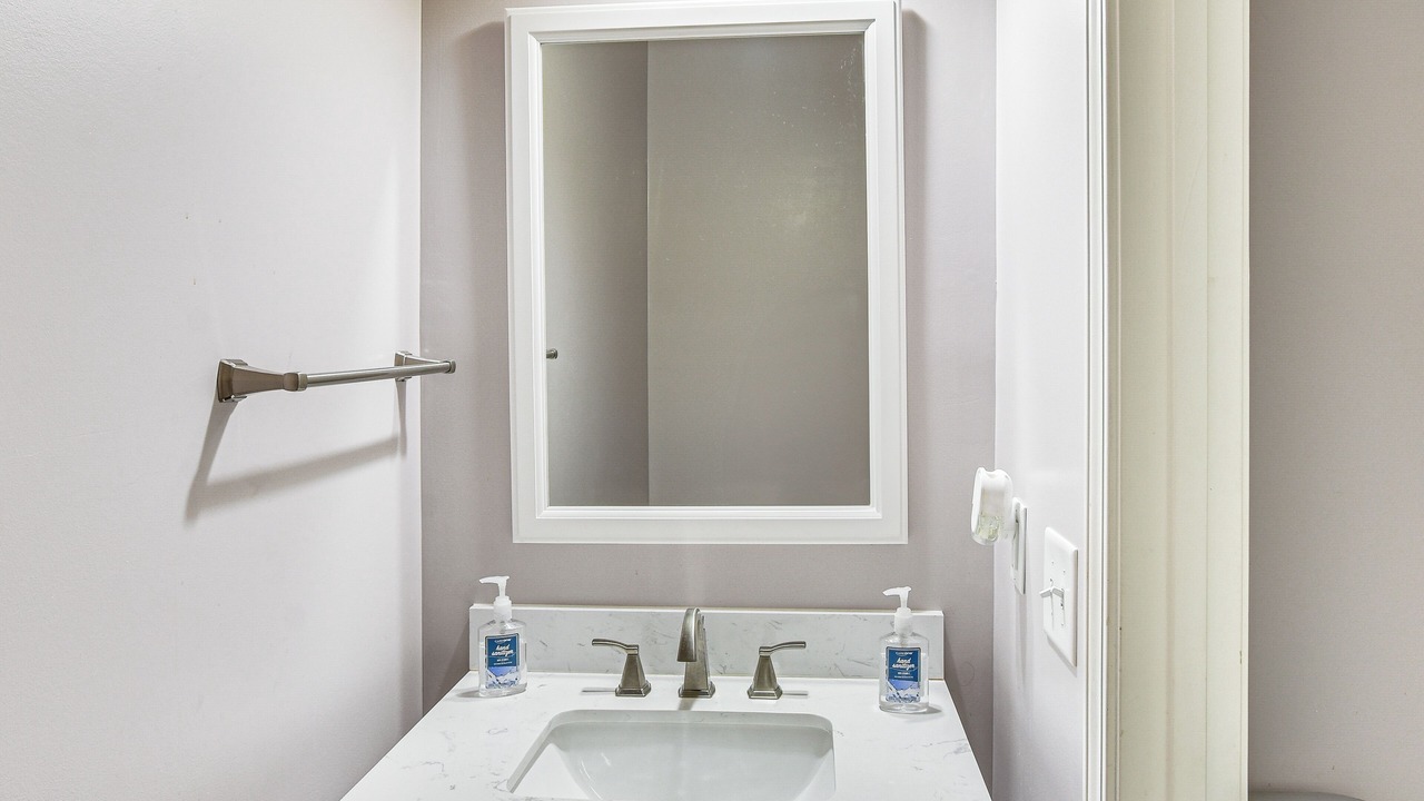Photo of Bathroom in Cameron