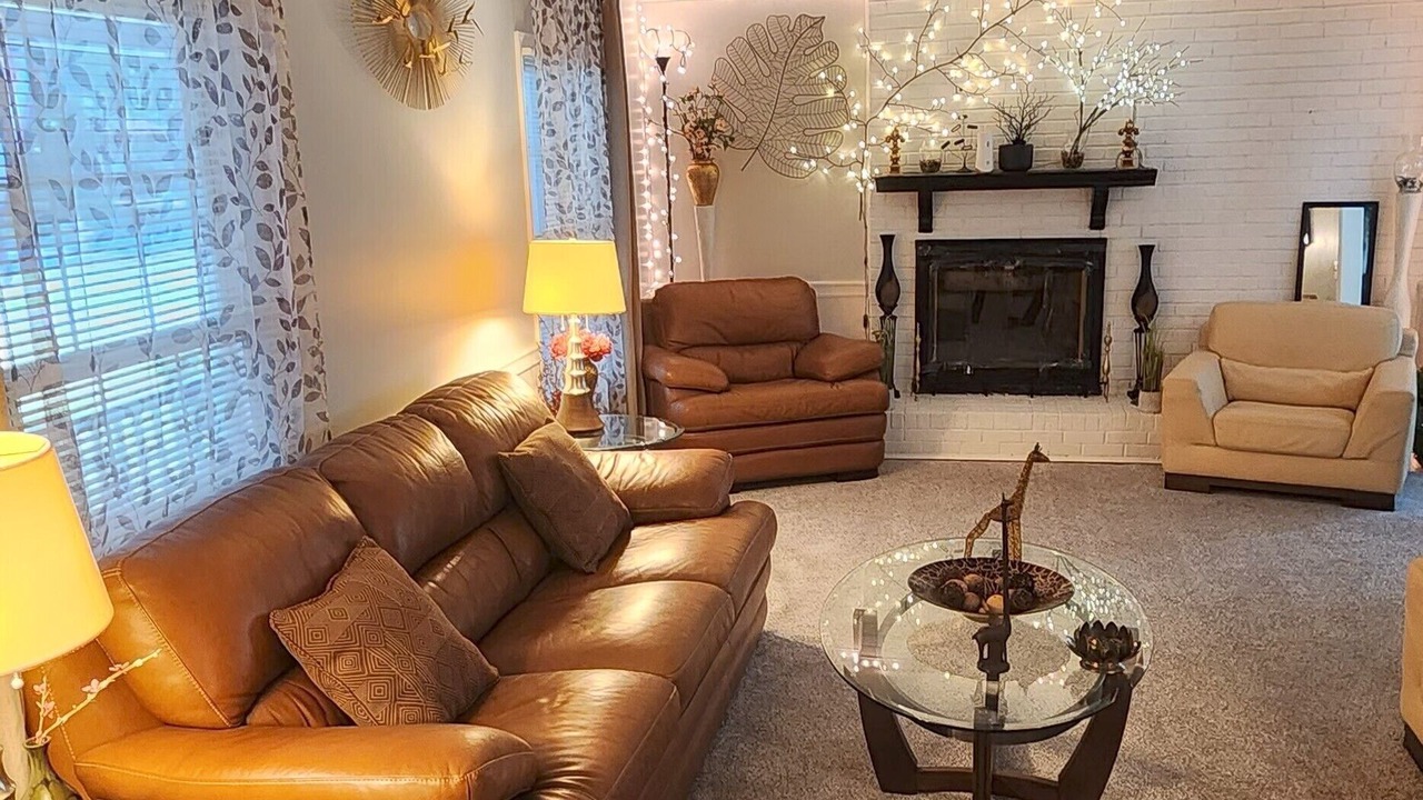 Photo of Livingroom in Greenville
