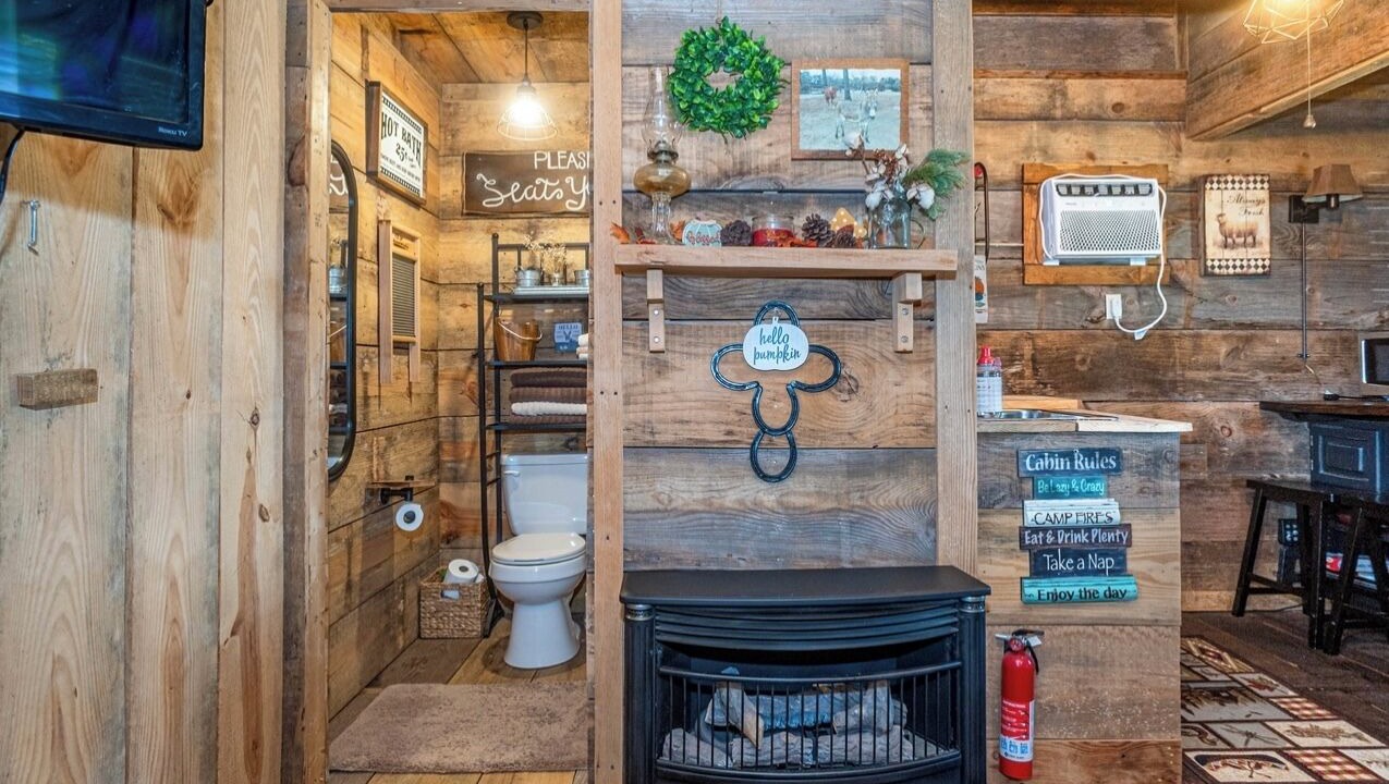 Photo of Bathroom in Rockfish