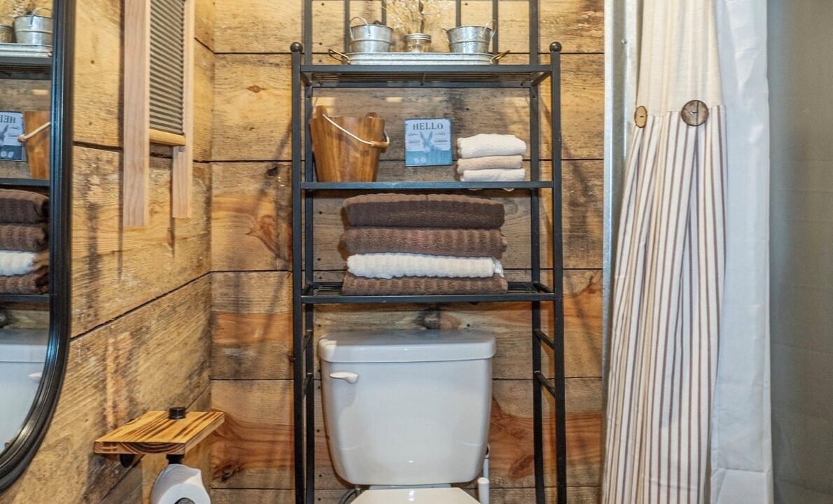 Photo of Bathroom in Rockfish
